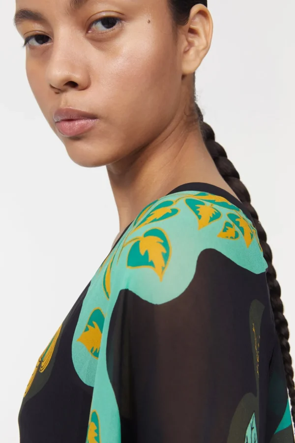 agave_leaf_caftan_rodebje_3-2.webp Women Rodebjer Agave Leaf Caftan