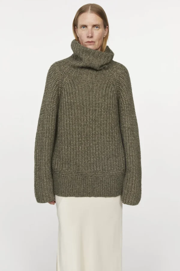 courage_raglan_knit_rodeb_1.webp Women Rodebjer Courage Raglan Knit