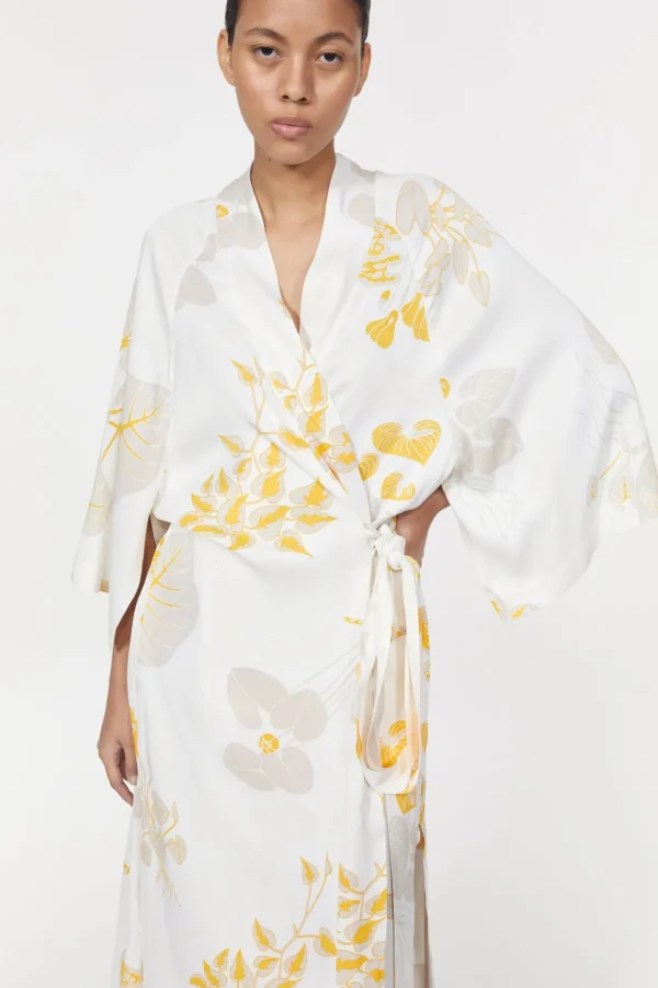 mabelin_cape_leaf_rodebje_1-2.webp Women Rodebjer Mabelin Cape Leaf