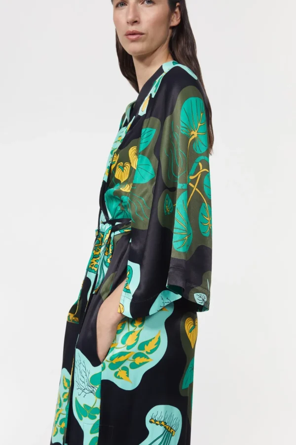 mabelin_cape_leaf_rodebje_3-3.webp Women Rodebjer Mabelin Cape Leaf