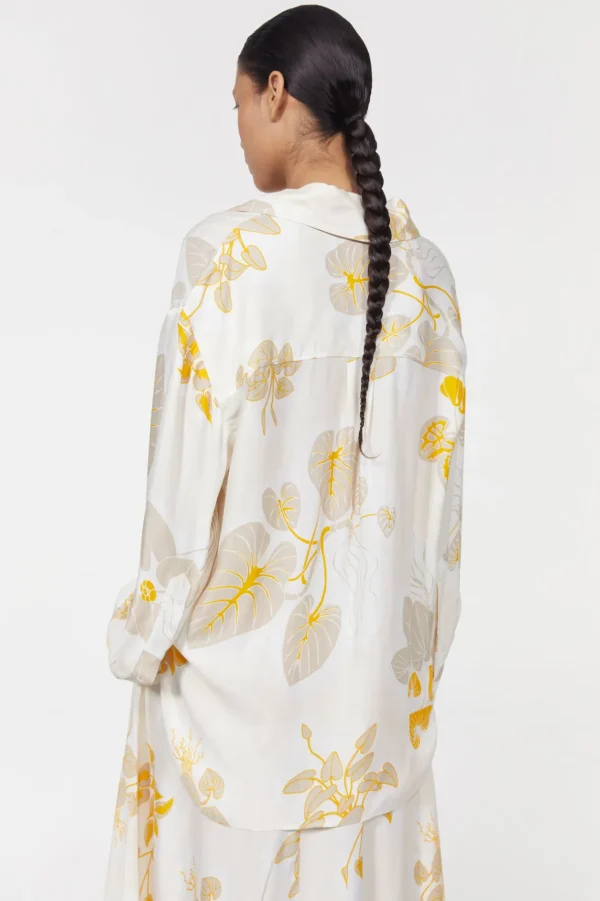 sunshine_leaf_shirt_rodeb_3-1.webp Women Rodebjer Sunshine Leaf Shirt